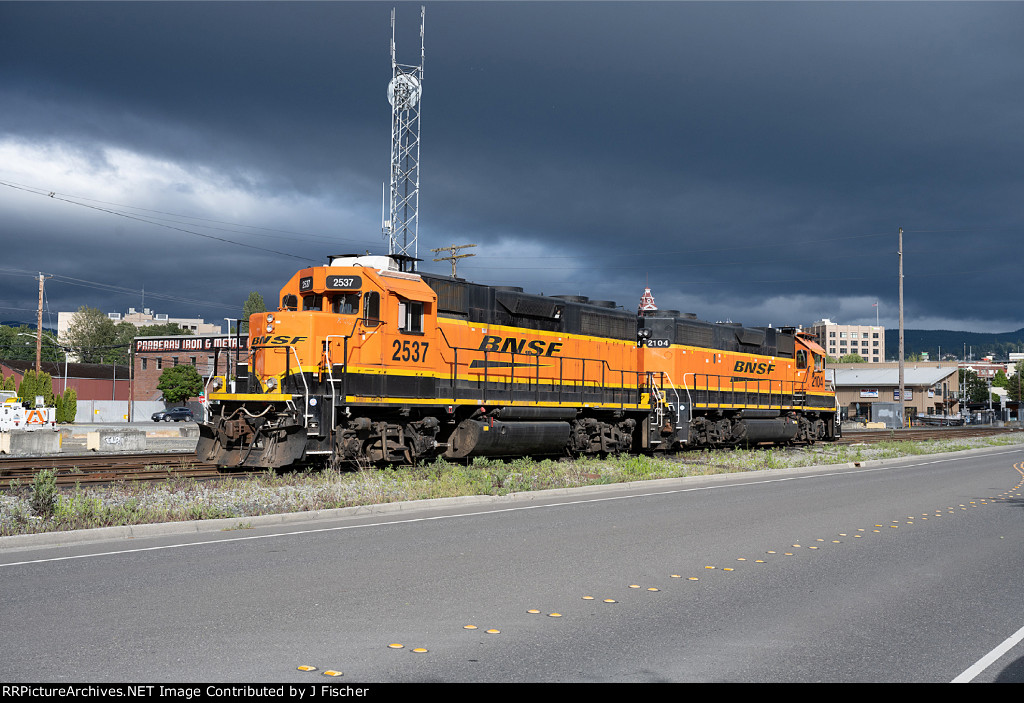 BNSF 2537